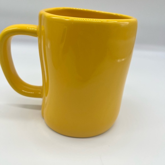 Rae Dunn Halloween mug “Ghouls night out” - Picture 4 of 5